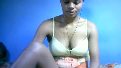 sourayaa online show from 04-22-26, 06:42