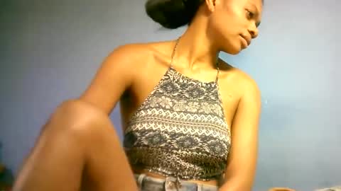 sourayaa online show from 04-25-26, 03:20