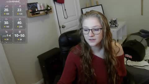 Snapshot of southerbunny chatting on 12-21-24, 12:06 Bunnydathug online show from 12-21-24, 12:06