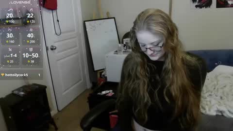 Snapshot of southerbunny chatting on 01-07-25, 11:48 Bunnydathug online show from 01-07-25, 11:48