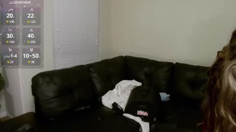 Snapshot of southerbunny chatting on 02-02-25, 09:08 Bunnydathug online show from 02-02-25, 09:08