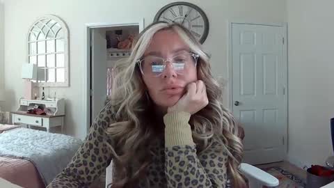 Your Barbii online show from 02-06-25, 08:45