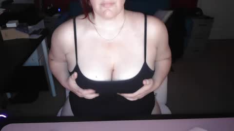 Snapshot of southernelle1 chatting on 03-05-25, 05:08 SouthernElle online show from 03-05-25, 05:08