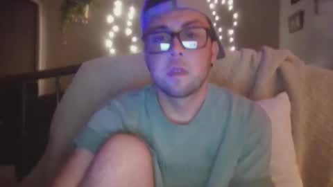 Snapshot of southernpeach95 chatting on 12-01-25, 06:51 SouthernPeach online show from 12-01-25, 06:51