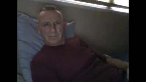 Snapshot of sox1957 chatting on 11-15-25, 07:54 sox1957 online show from 11-15-25, 07:54