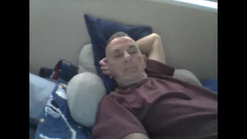 Snapshot of sox1957 chatting on 11-17-25, 06:57 sox1957 online show from 11-17-25, 06:57