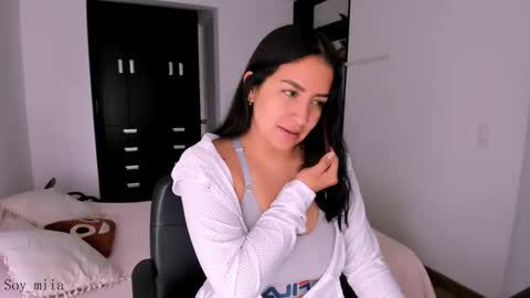 MIA online show from 03-10-25, 07:18