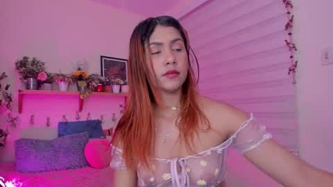 Sarah Valentina online show from 02-11-25, 09:53