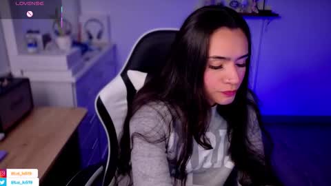 Snapshot of soyabby_ chatting on 10-01-25, 12:05 Luisa online show from 10-01-25, 12:05