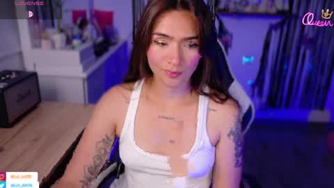 Luisa    online show from 04-04-26, 08:28