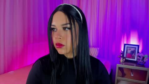      25  online show from 01-30-25, 10:08