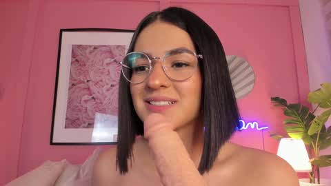 Aleja online show from 01-21-25, 08:08