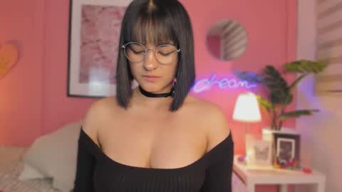 Aleja online show from 09-25-25, 05:55