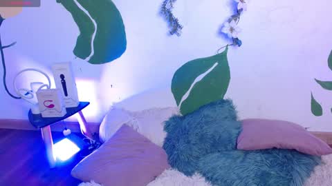 Snapshot of soysilvanna_ chatting on 02-05-25, 07:07 online show from 02-05-25, 07:07