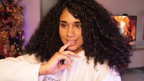 You want to talk to me more personal follow me in My Channel VIP  50 the discount       online show from 01-04-25, 11:06