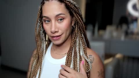 brisa  s online show from 01-17-25, 02:50