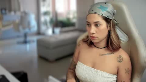 brisa  s online show from 02-17-25, 03:42