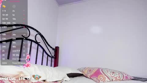 Snapshot of soyvane chatting on 12-24-24, 09:50 VANESSA online show from 12-24-24, 09:50