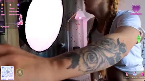 space danger online show from 09-10-25, 01:00