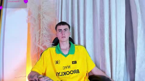 spaceboy_1 online show from 03-08-26, 05:00