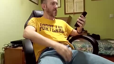 Manu  online show from 11-25-25, 06:02