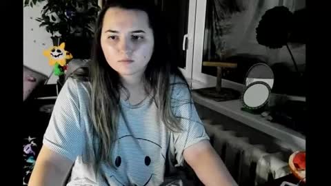 Snapshot of spanking_girls chatting on 12-24-24, 03:27 Evgenia online show from 12-24-24, 03:27