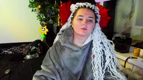 Snapshot of spanking_girls chatting on 01-02-25, 10:44 Evgenia online show from 01-02-25, 10:44