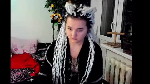 Snapshot of spanking_girls chatting on 01-19-25, 01:32 Evgenia online show from 01-19-25, 01:32