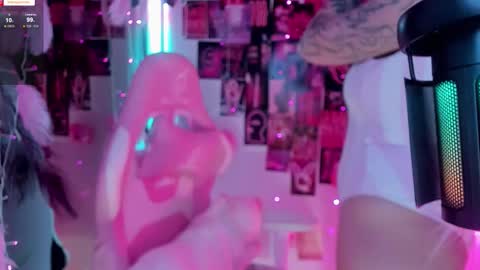  SparkleMona  online show from 09-21-25, 02:35