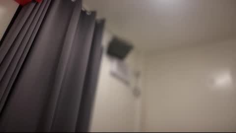 Snapshot of sparklexcx chatting on 12-05-25, 11:30 Sparkle online show from 12-05-25, 11:30