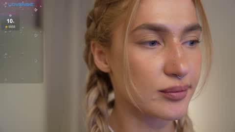 Snapshot of sparks__daisy chatting on 12-22-24, 07:21 DAISY online show from 12-22-24, 07:21