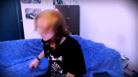 Snapshot of sparkyferret chatting on 09-28-25, 03:34 sparkyferret online show from 09-28-25, 03:34