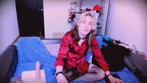 Snapshot of sparkyferret chatting on 10-05-25, 06:34 sparkyferret online show from 10-05-25, 06:34