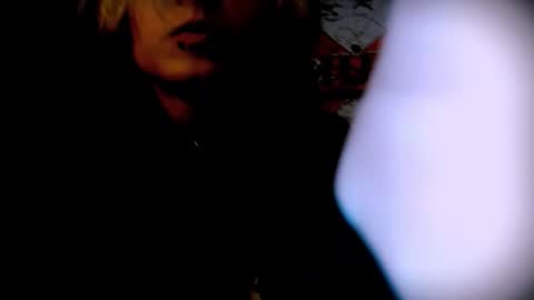 Snapshot of sparkyferret chatting on 10-10-25, 08:19 sparkyferret online show from 10-10-25, 08:19