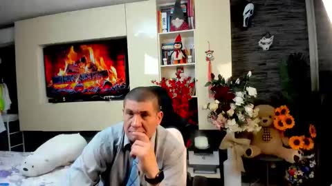 Snapshot of spartandaddy48 chatting on 05-11-26, 06:49 Spartan online show from 05-11-26, 06:49