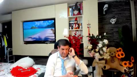 Snapshot of spartandaddy48 chatting on 05-29-26, 12:52 Spartan online show from 05-29-26, 12:52