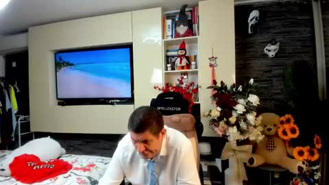 Snapshot of spartandaddy48 chatting on 05-29-26, 12:58 Spartan online show from 05-29-26, 12:58