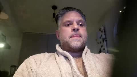 Snapshot of spectacularguy chatting on 12-26-24, 07:03 DutchDude online show from 12-26-24, 07:03