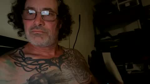 Snapshot of specter1972 chatting on 04-14-26, 01:55 specter1972 online show from 04-14-26, 01:55