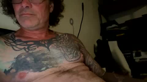 Snapshot of specter1972 chatting on 04-30-26, 12:39 specter1972 online show from 04-30-26, 12:39