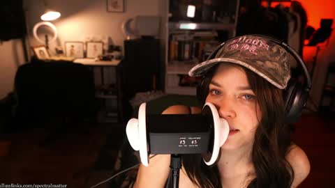 m online show from 03-05-26, 01:23