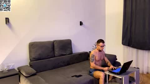 Snapshot of speed_god chatting on 02-11-26, 07:52 Alex online show from 02-11-26, 07:52