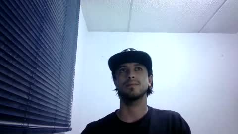 Snapshot of sperm_donor94 chatting on 04-17-26, 11:46 sperm_donor94 online show from 04-17-26, 11:46