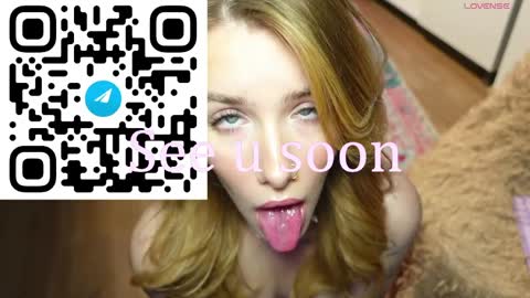 Snapshot of spicejessy chatting on 05-05-26, 05:26 your sweet Jessy online show from 05-05-26, 05:26