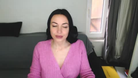 Snapshot of spicemint chatting on 04-02-26, 12:58 Carla online show from 04-02-26, 12:58