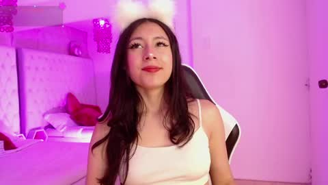 Snapshot of spicy__scarlett chatting on 05-17-26, 01:18 scarlett online show from 05-17-26, 01:18