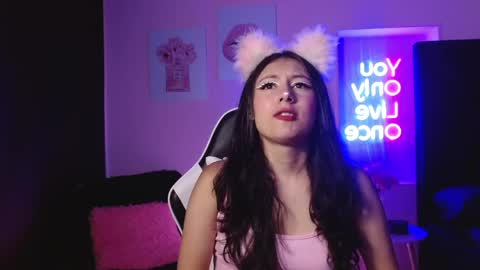 Snapshot of spicy__scarlett chatting on 05-31-26, 01:18 scarlett online show from 05-31-26, 01:18