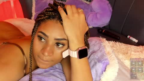 Amelia      GTM-5 817       IG Spicychoco am online show from 01-21-25, 10:19