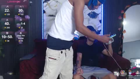 Snapshot of spicyboys_ chatting on 10-23-25, 01:16 online show from 10-23-25, 01:16