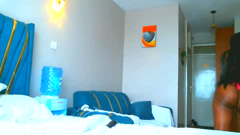 spicygal_ online show from 02-25-26, 08:02